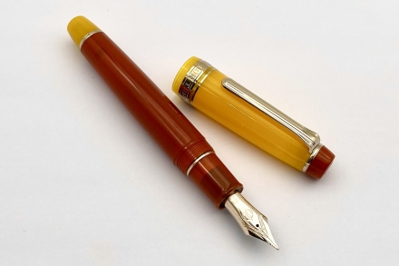 Fine Writing Instruments | Batches - Pensinasia