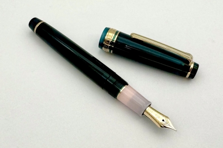 Graf von Faber-Castell Classic Macassar Mechanical Pencil