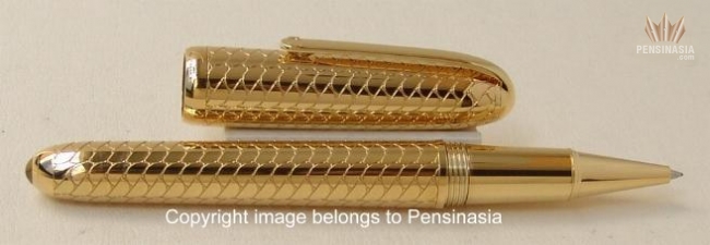 CARTIER, GOLD PLATED FOUNTAIN PEN 'LOUIS CARTIER' (PENNA STILOGRAFICA  PLACCATA ORO), The Weekly Edit: Fine Jewels, Milan, 2020