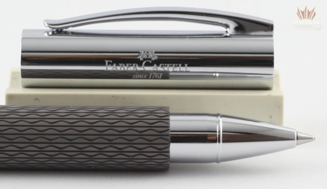 Faber-Castell, penna stilografica Ambition, opaca black sand