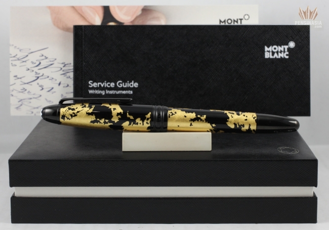 Montblanc gold 2024 leaf fountain pen