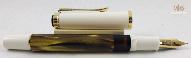 Pelikan Classic Fountain Pen - M200 Gold Marbled (Special Edition)