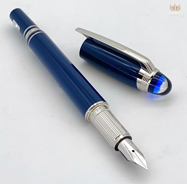 Montblanc starwalker blue discount planet fountain pen