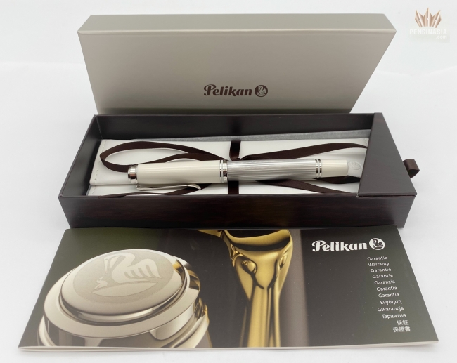 Pelikan Stilografica Souverän 405 Silver-White » Vendita Online » Lazzaroni  Penne