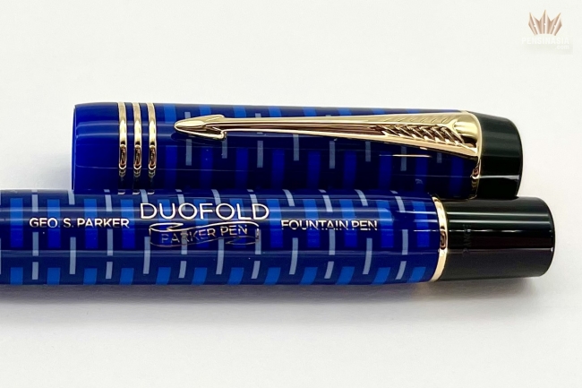 Stylo plume Parker Duofold 100e Anniversaire Lapis Lazuli