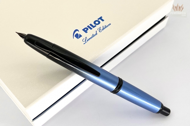 Pilot Vanishing Point Blue Matte Fountain Pen Fine