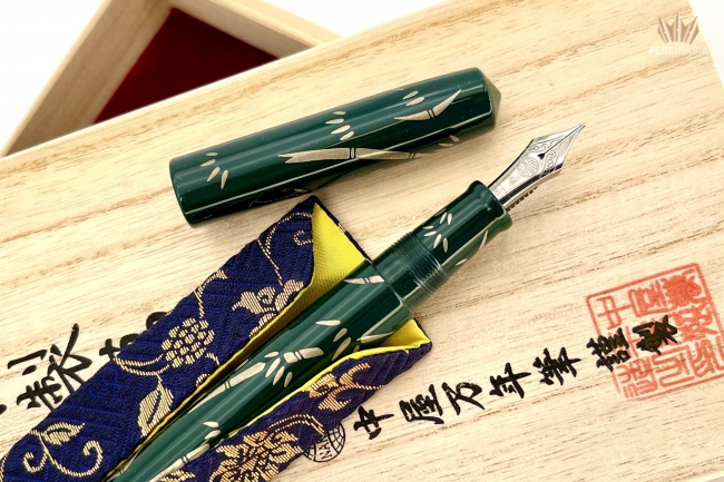 Isle of pens in Kyoto! Needless to say, i'm overwhelmed : r/pens