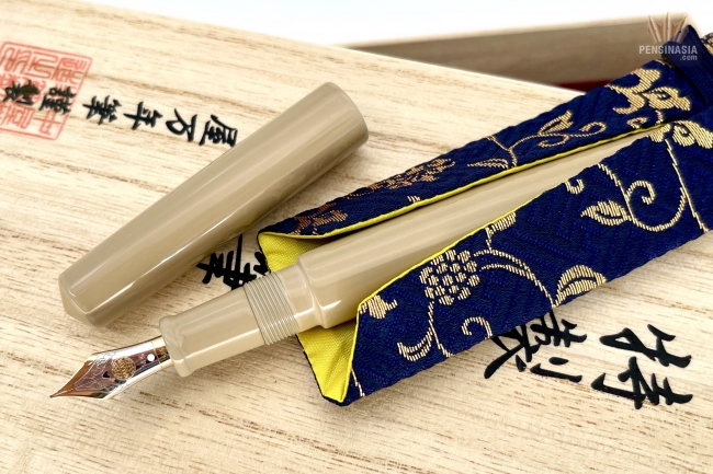 Pensinasia - Fine Writing Instruments | Collections