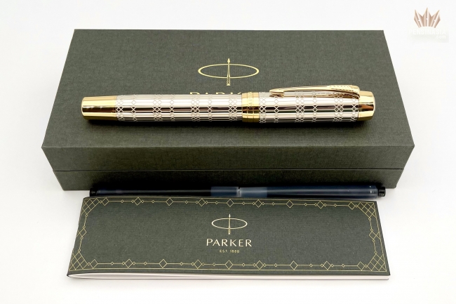 Parker Sonnet Queen's Platinum Jubilee 2022 edizione speciale