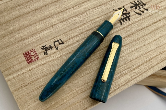 Pensinasia - Fine Writing Instruments | Collections