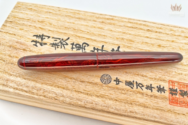 Nakaya Portable Writer Maple Leaves